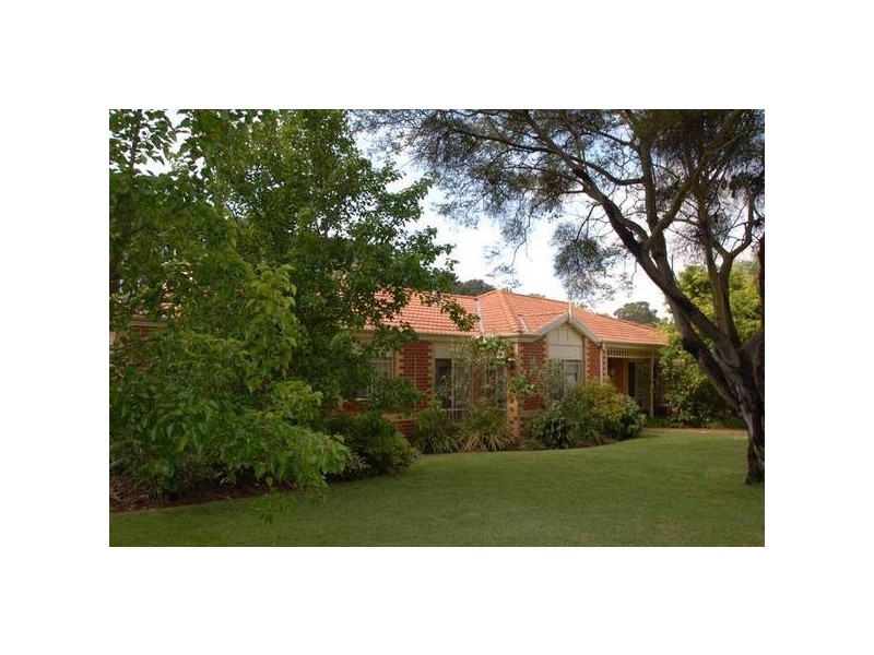11 Cleek Crescent, Rosebud VIC 3939