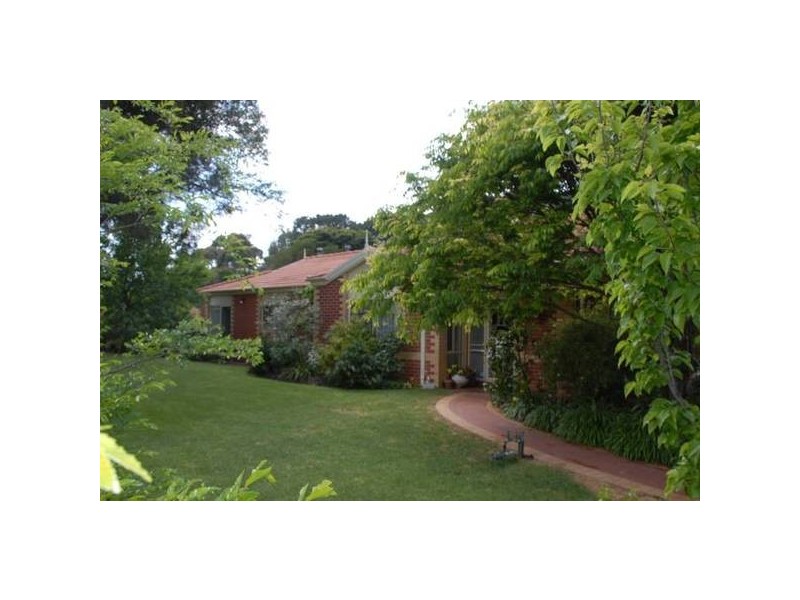 11 Cleek Crescent, Rosebud VIC 3939