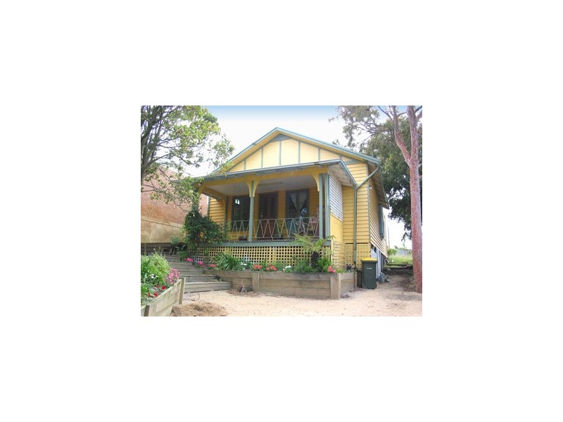 25 Seventh Avenue, Rosebud VIC 3939