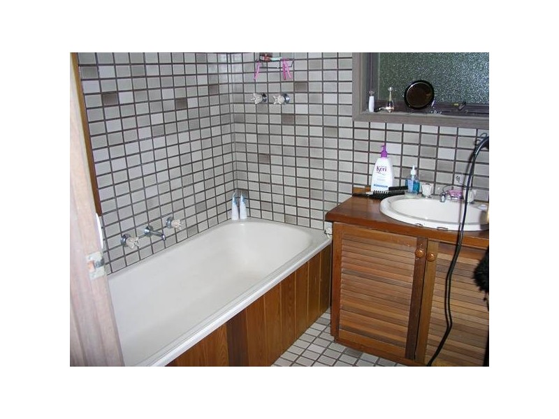 123 Avon Road, Rye VIC 3941