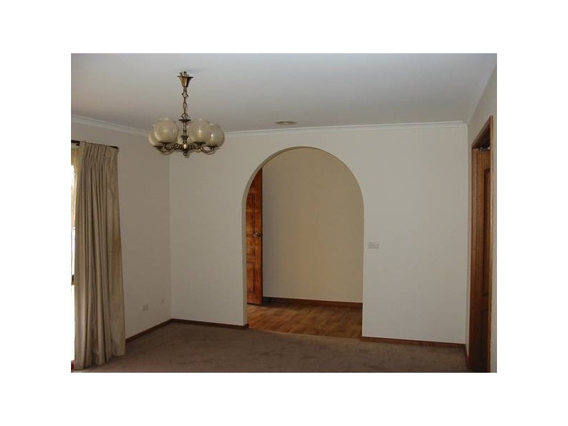 27 Besgrove Street, Rosebud VIC 3939