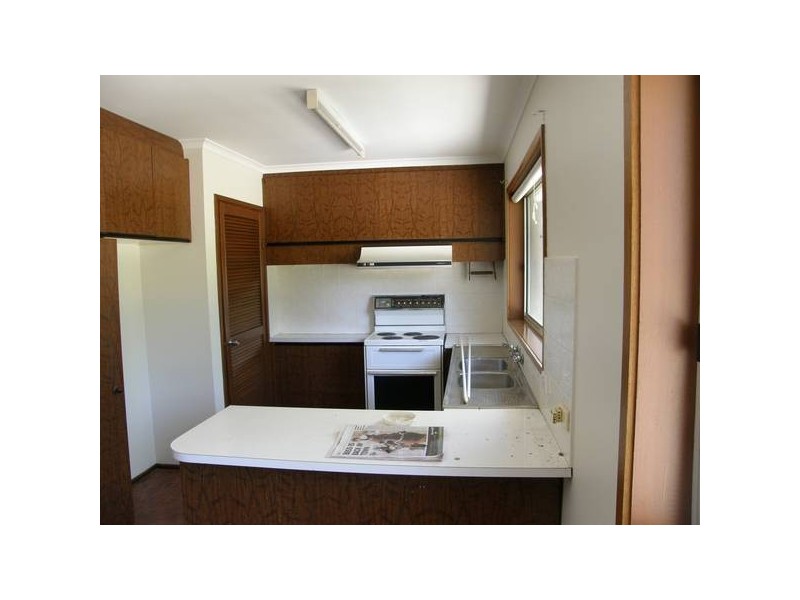 33 Leisure Way, Rosebud VIC 3939