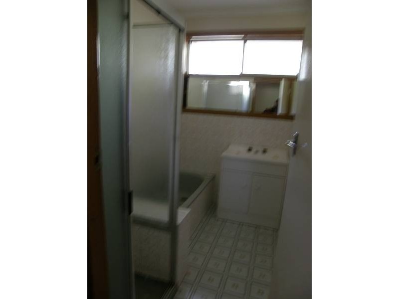 11 Walpole Street, Rosebud West VIC 3940