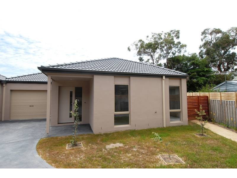 3/2 Phillip Street, Rosebud VIC 3939