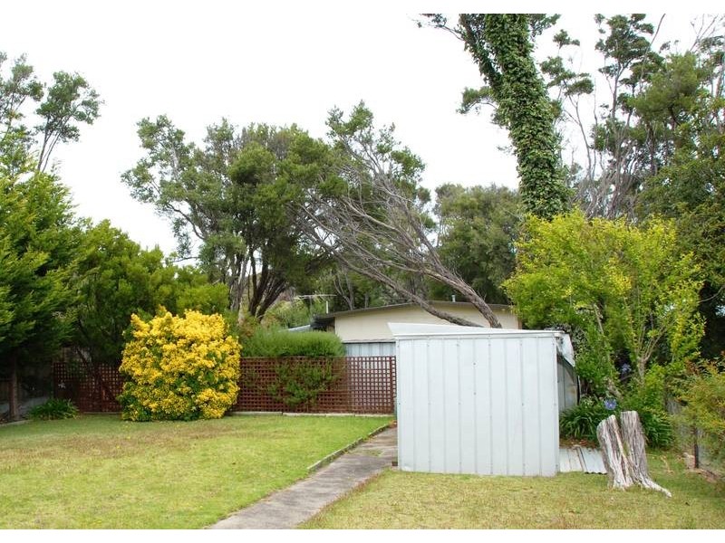 8 Tahiti Court, Rye VIC 3941