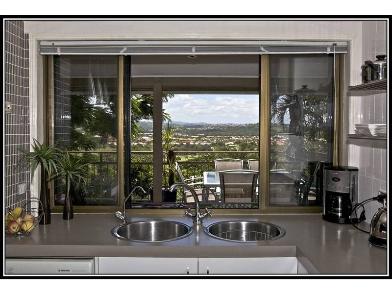 61 Cominan Ave, Banora Point NSW 2486