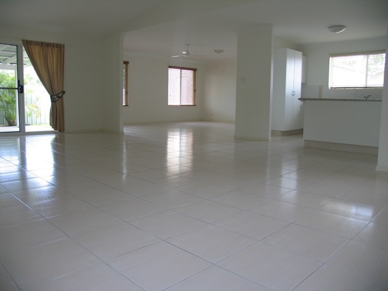 225 Kirkwood Road, Tweed Heads South NSW 2486