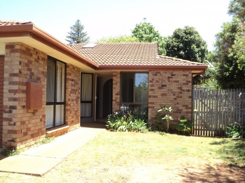 2/5 Sterling Court, Cudgen NSW 2487