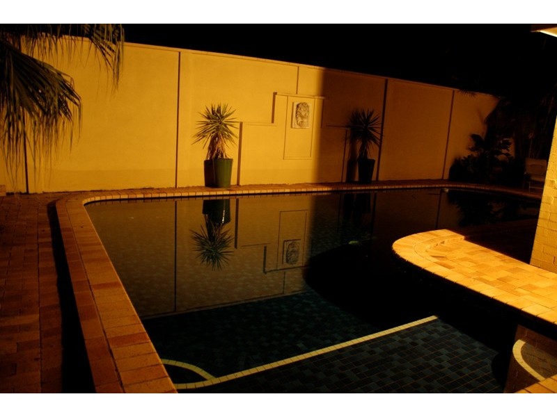 2 Dundee Drive, Banora Point NSW 2486