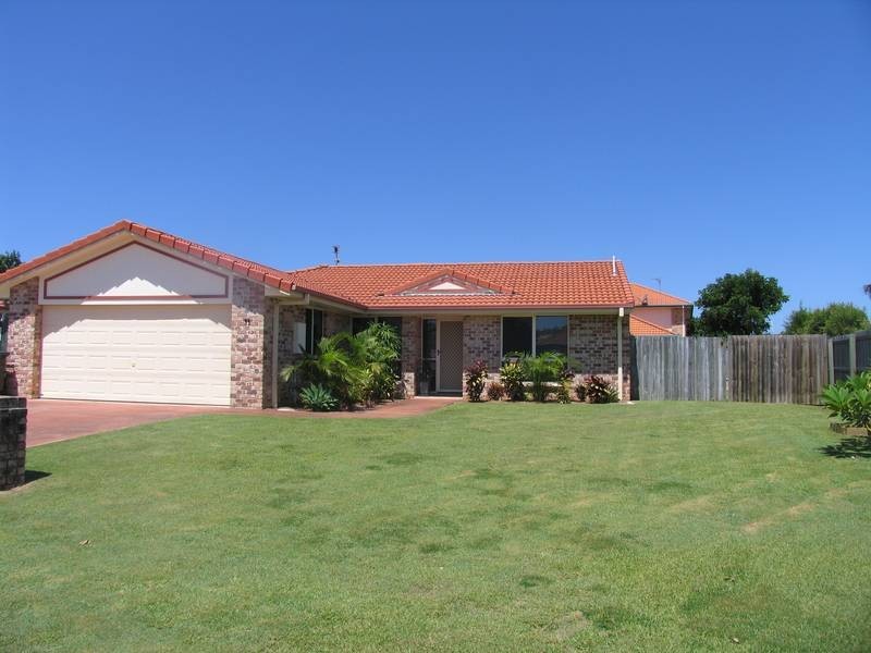 71 Avondale Dr, Banora Point NSW 2486
