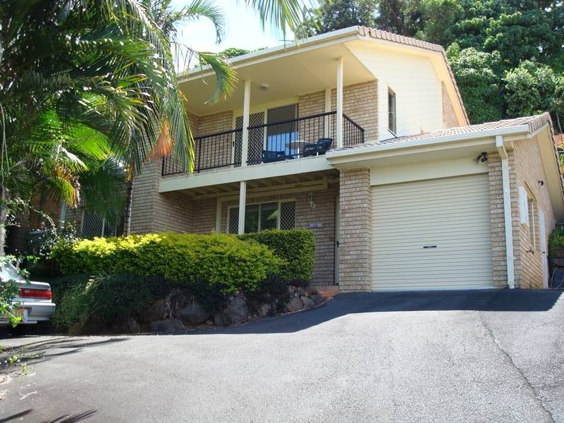 2/65 Bimbadeen Avenue, Banora Point NSW 2486