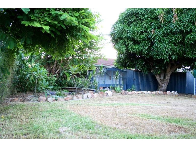 42 Blue Waters Crescent, Tweed Heads West NSW 2485