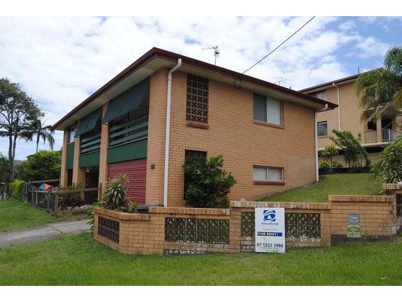 2/25 26th Avenue, Palm Beach QLD 4221