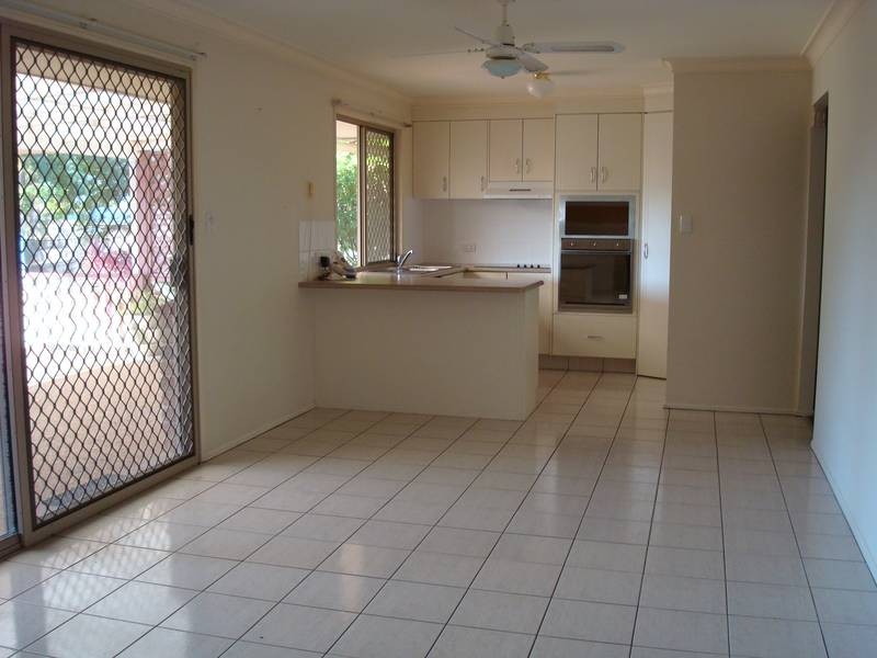 14 Clonakilty Close, Banora Point NSW 2486