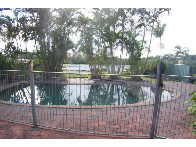 73 SUNSET BLVD, Tweed Heads West NSW 2485