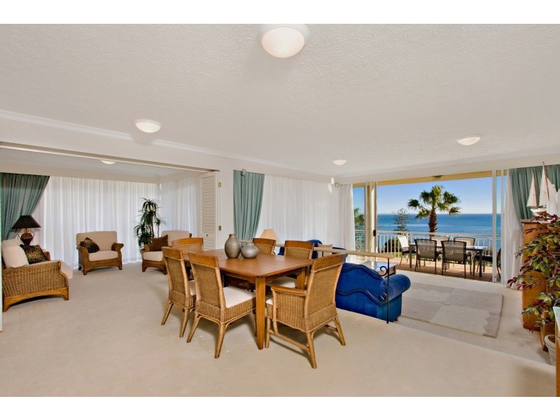 6/1 Tweed Terrace, Coolangatta QLD 4225