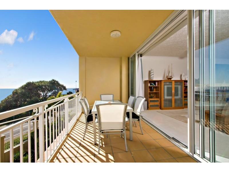 6/1 Tweed Terrace, Coolangatta QLD 4225
