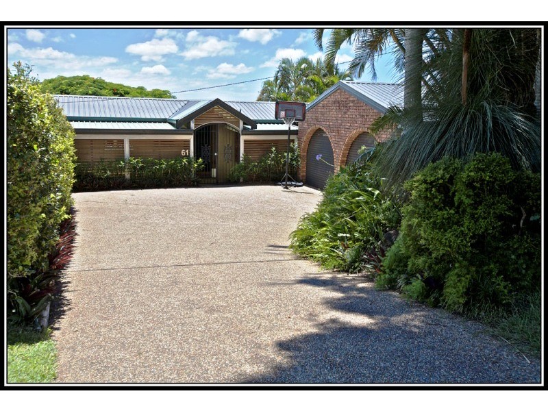 61 Cominan Avenue, Banora Point NSW 2486