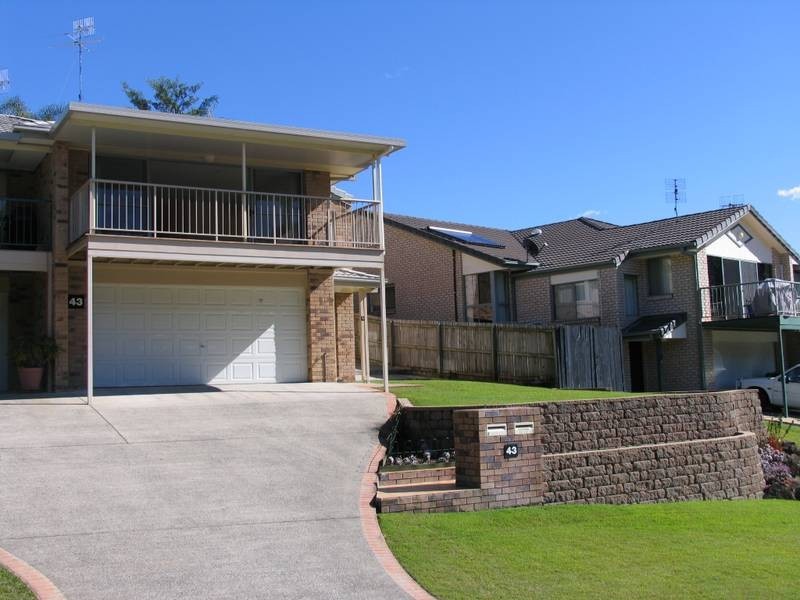 1/43 Kildare Dr, Banora Point NSW 2486