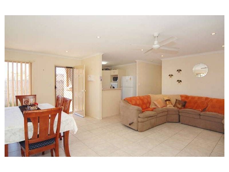 1/7 Cromer Ct, Banora Point NSW 2486