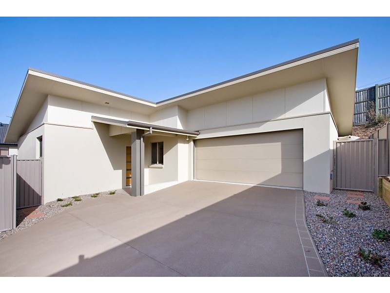 2/27 Newcastle Dr, Pottsville NSW 2489