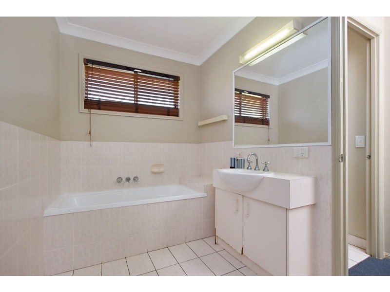 2/5 Cabernet Ct, Tweed Heads South NSW 2486
