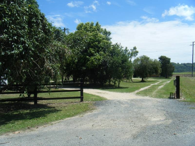 468 McAuleys Rd, North Tumbulgum NSW 2490