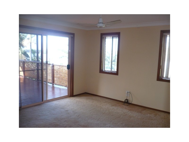 6 Summit Drive, Banora Point NSW 2486