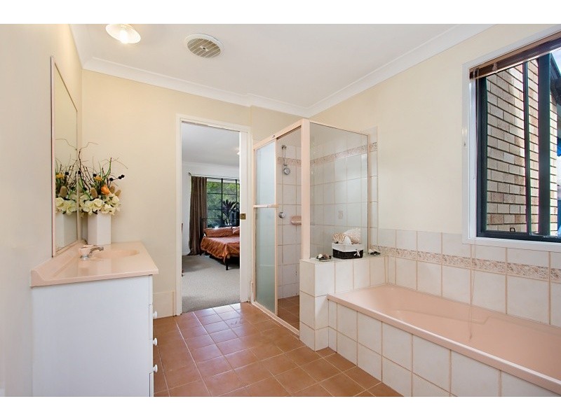 41 Kildare Drive, Banora Point NSW 2486