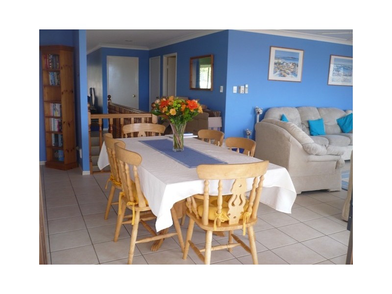 27 Karingal Avenue, Bilambil Heights NSW 2486