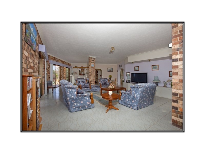 87 Parkes Lane, Terranora NSW 2486