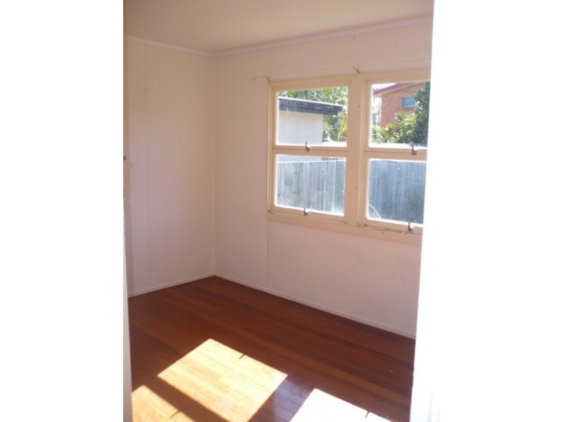 15 Binya Avenue, Kirra QLD 4225