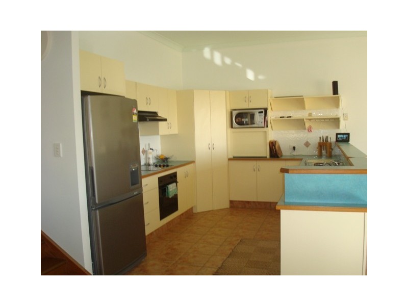 7 Rosslea Court, Banora Point NSW 2486