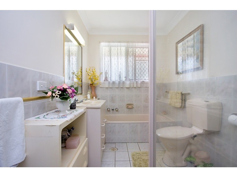 1/1 Gleneagles Place, Banora Point NSW 2486