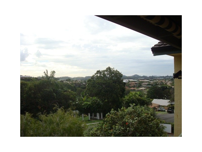 61 Amaroo Drive, Banora Point NSW 2486