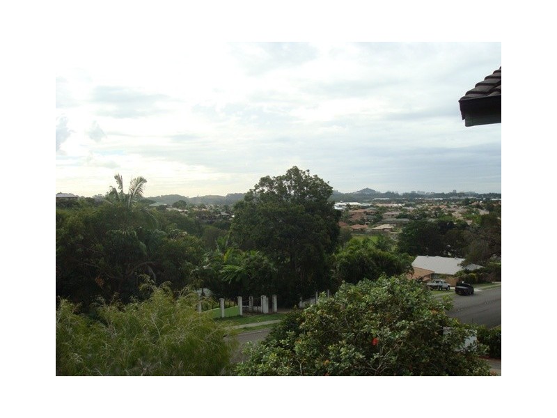 61 Amaroo Drive, Banora Point NSW 2486