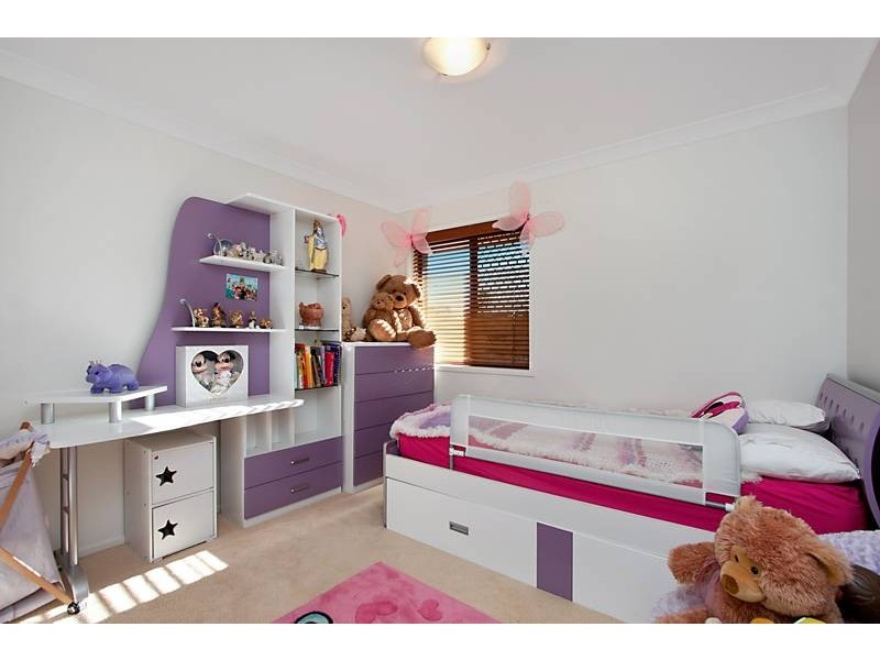 5 Goldvilla Drive, Elanora QLD 4221