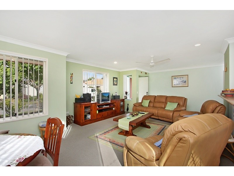 24/2 Rosella Close, Tweed Heads South NSW 2486