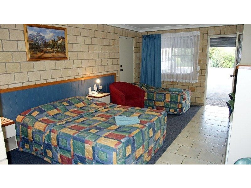 St George QLD 4487