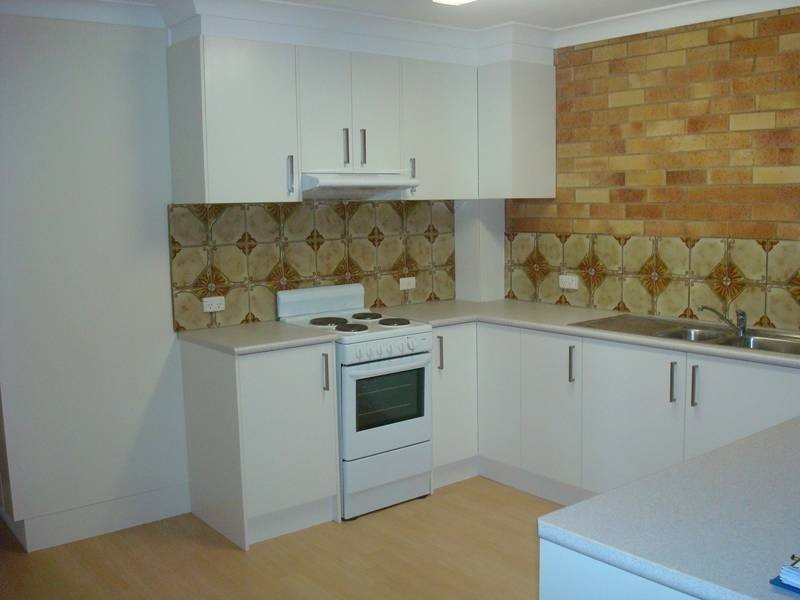 2/43 Oyster Point Road, Banora Point NSW 2486