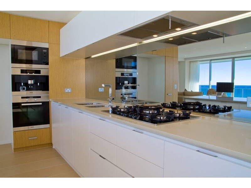 1005/1 Douglas Street, Kirra QLD 4225