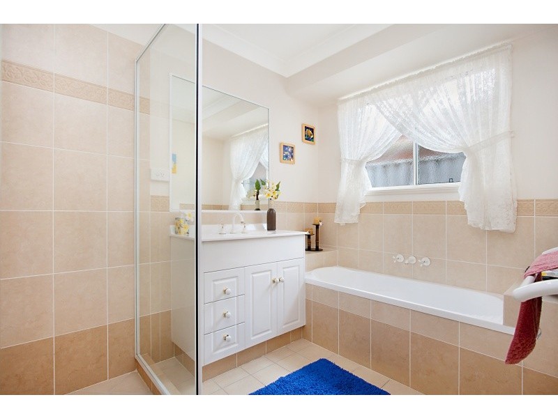 2/8 Macquarie Street, Banora Point NSW 2486