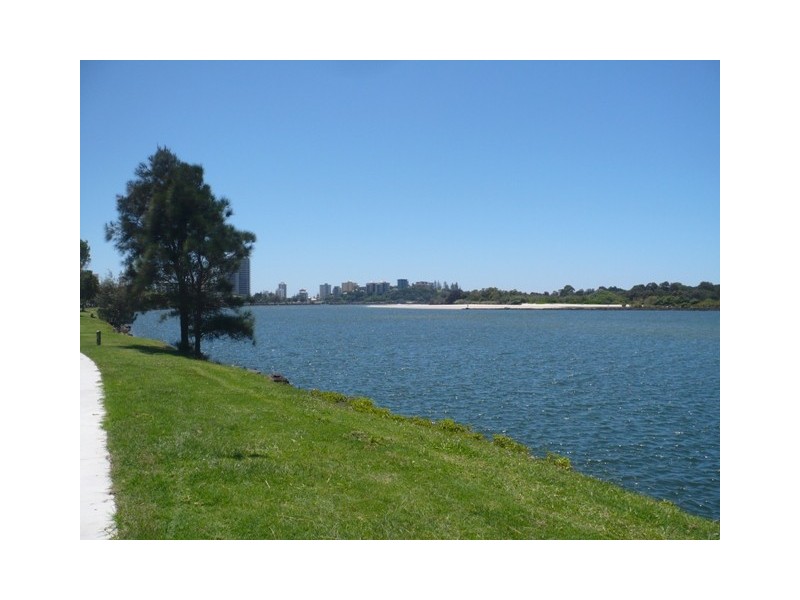 2/26 Keith Compton Drive, Tweed Heads NSW 2485
