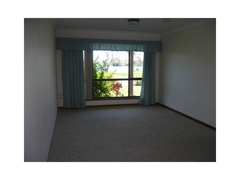 2/26 Keith Compton Drive, Tweed Heads NSW 2485