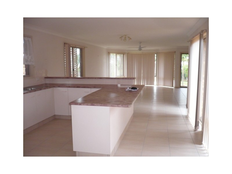 1/19 Chestnut Drive, Banora Point NSW 2486