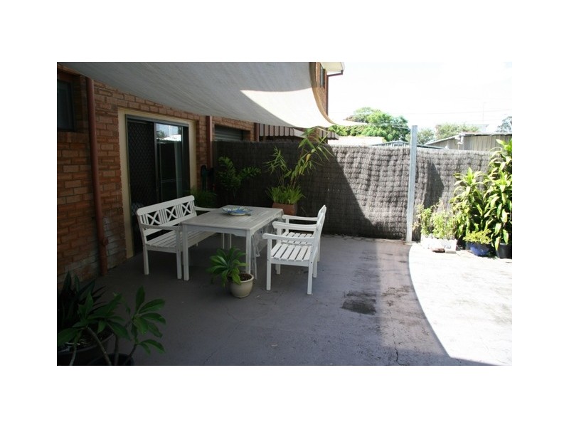 2/15 Gray Street, Tweed Heads West NSW 2485