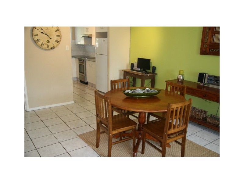 2/15 Gray Street, Tweed Heads West NSW 2485