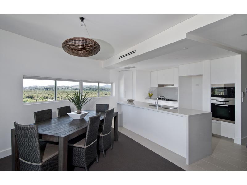 1103/2 Creek Street, Kirra QLD 4225