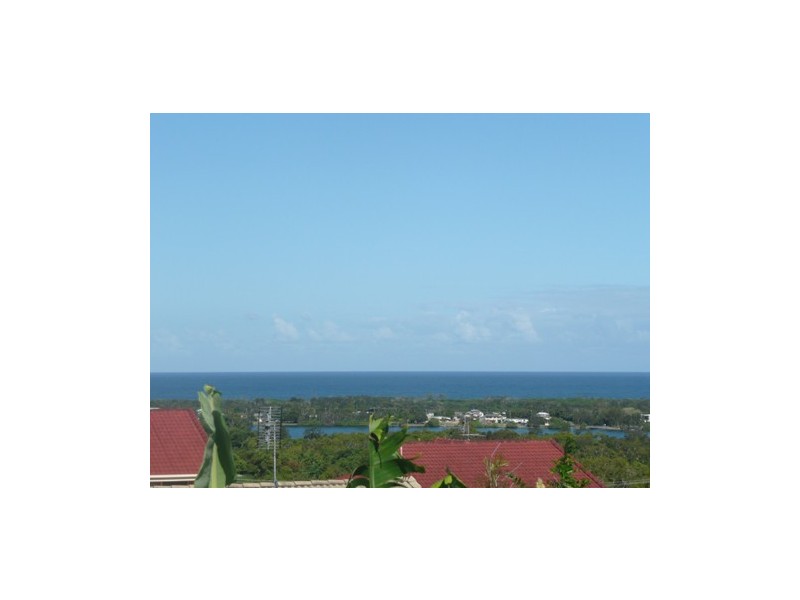 30 Bione Ave, Banora Point NSW 2486