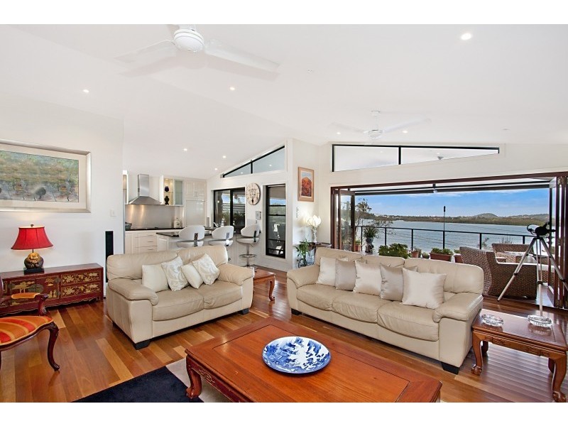 100 Broadwater Esp, Bilambil Heights NSW 2486